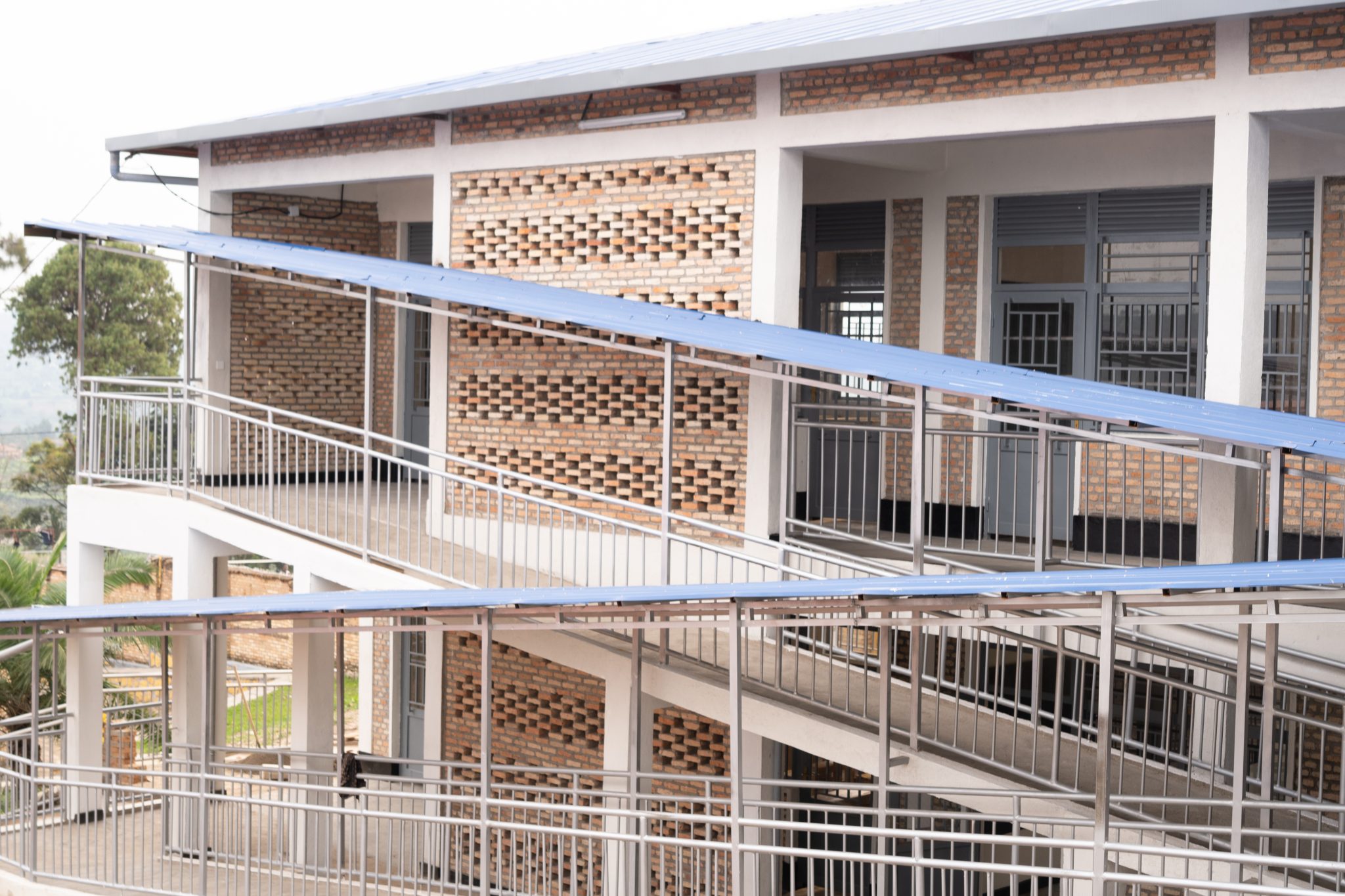Ecole Secondaire Elena Guerra – Cyeza